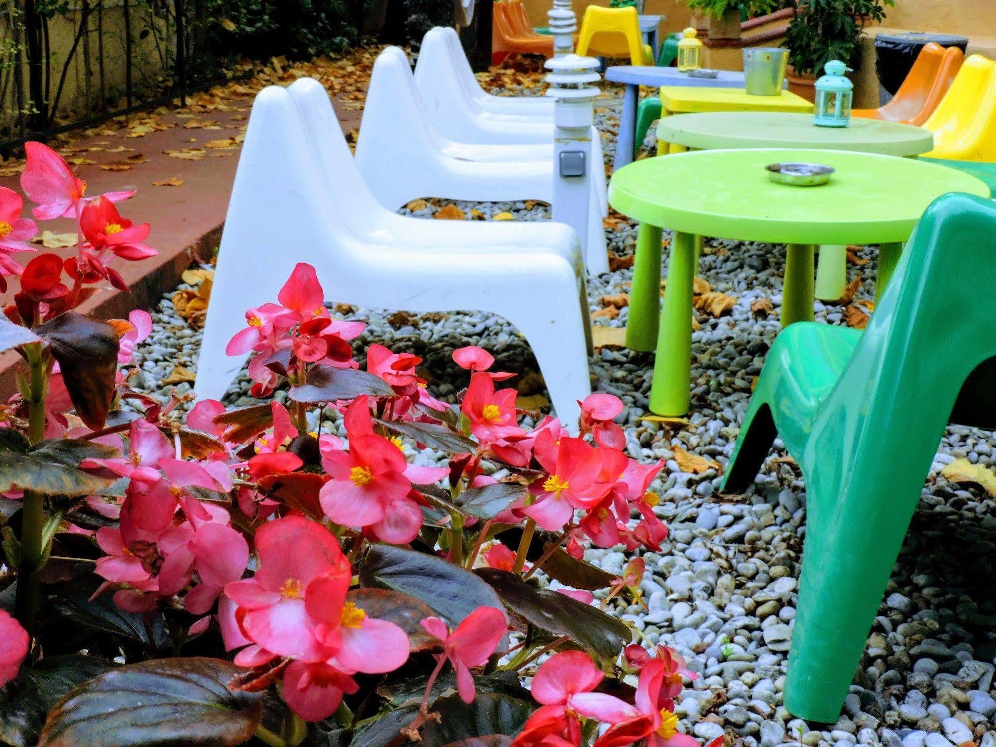 Garden House By Feetup Hostel Barcelona